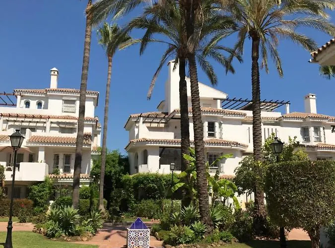 South Of The Sun ماربيا