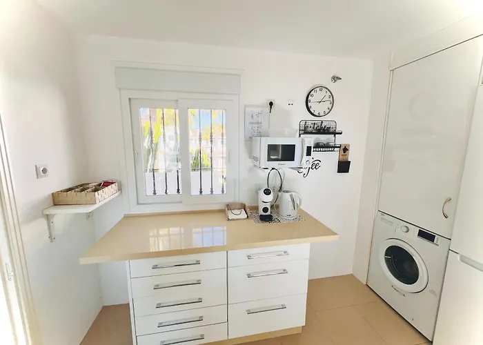 South Of The Sun شقة ماربيا