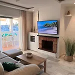 Apartment South Of The Sun